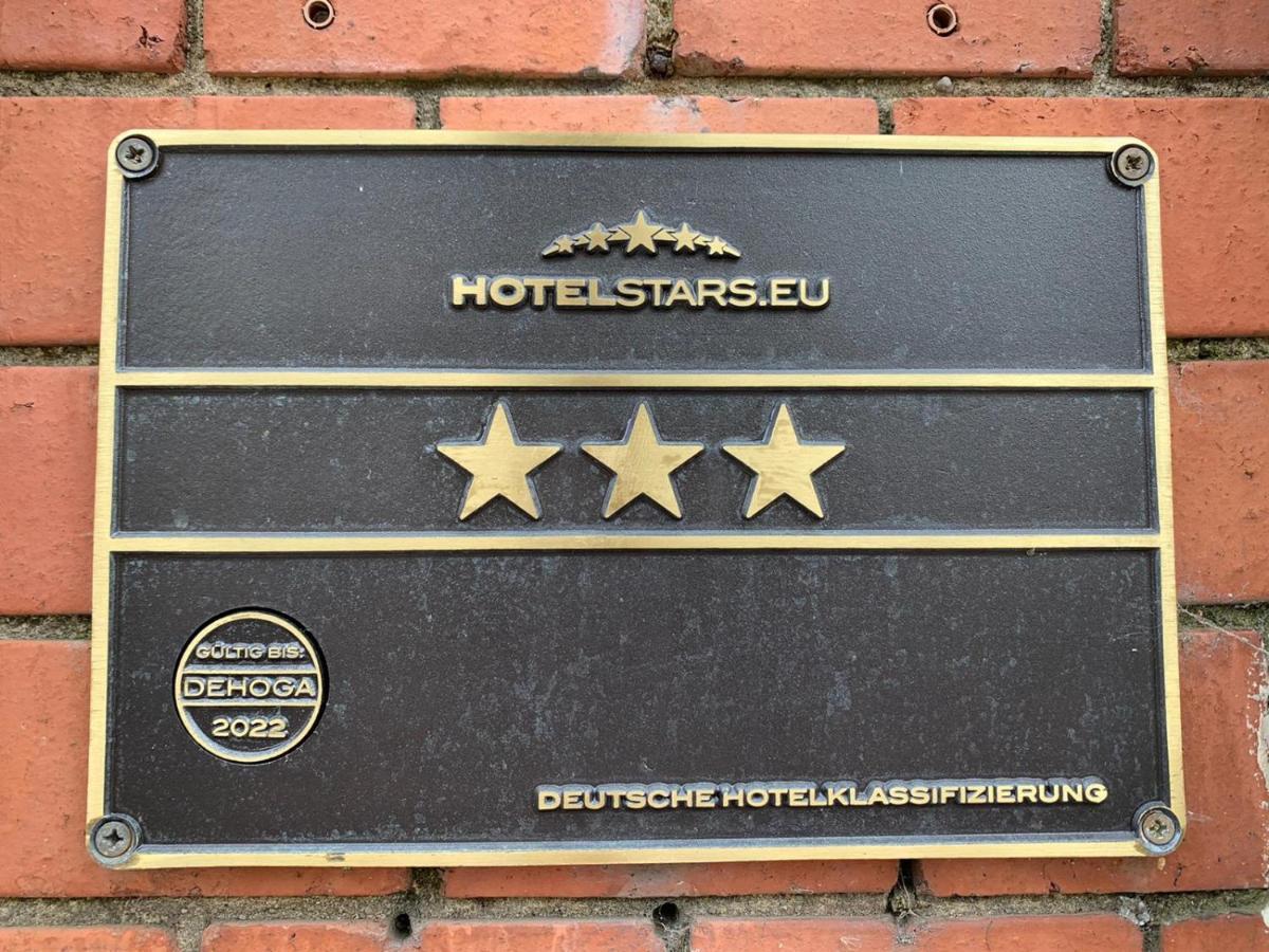Alt-Emder Buergerhaus Hotel เอมเดน ภายนอก รูปภาพ